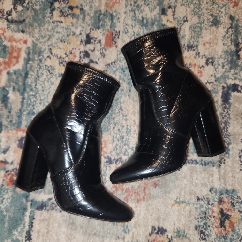 ALDO Black Booty